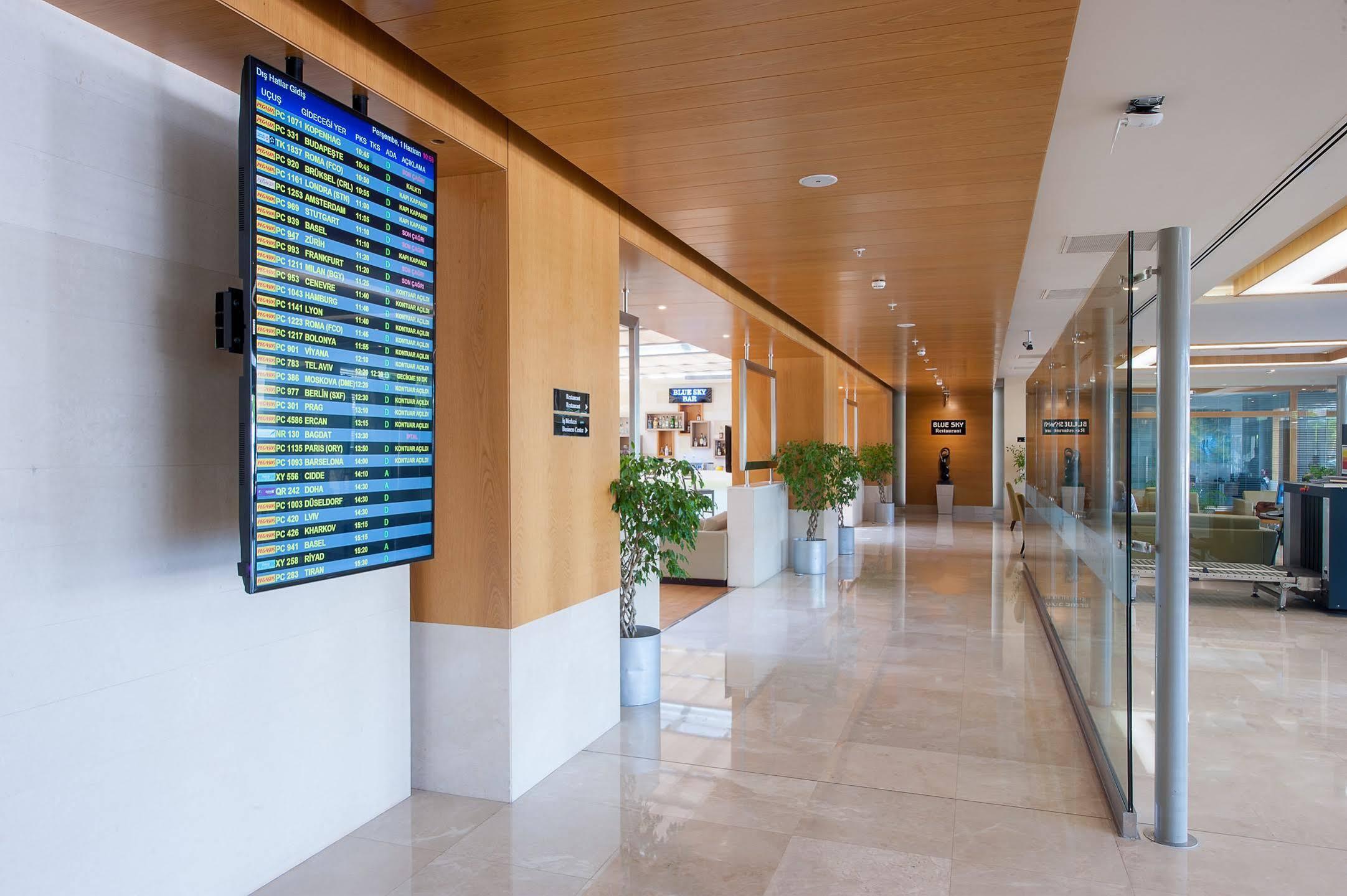 Isg Sabiha Gökçen Airport 4* Istanbul