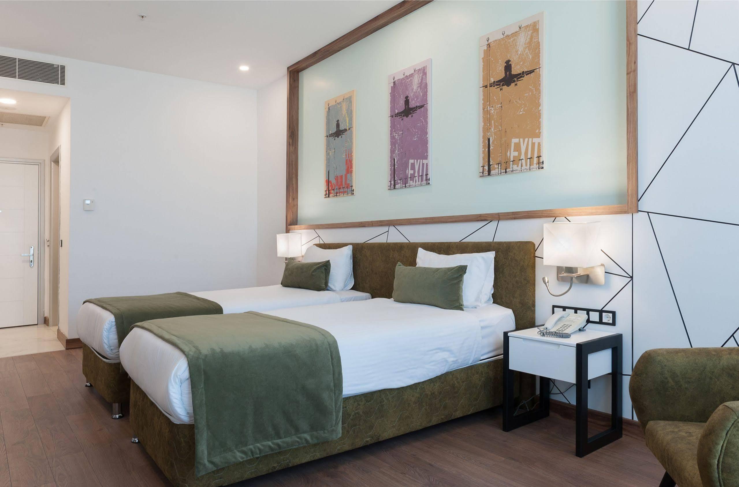 Hotel Isg Sabiha Gökçen Airport 4*